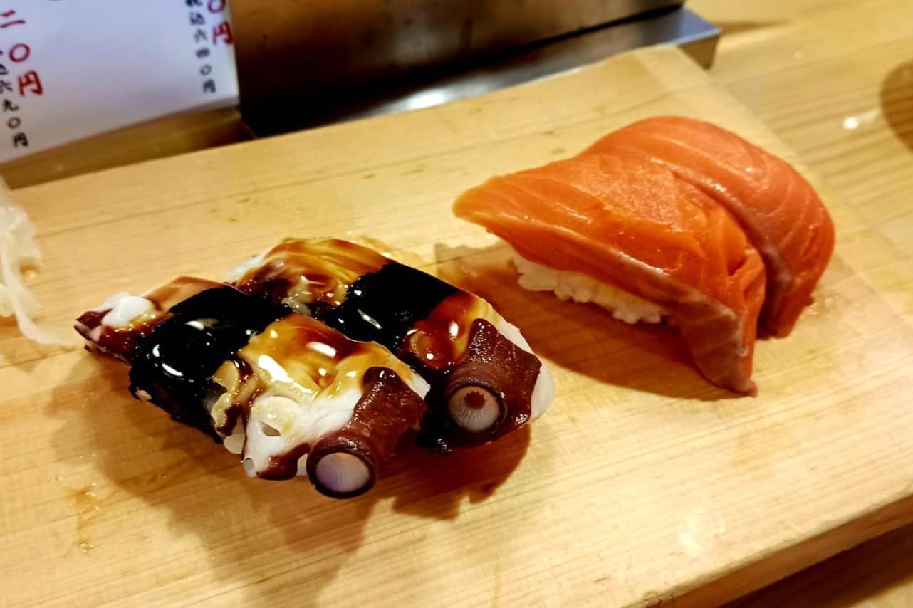 縄寿司 湯タコ・サーモン
